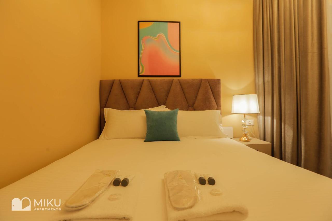טיראנה Miku Apartment - Perfect 1Bedroom At Komuna E Parisit מראה חיצוני תמונה