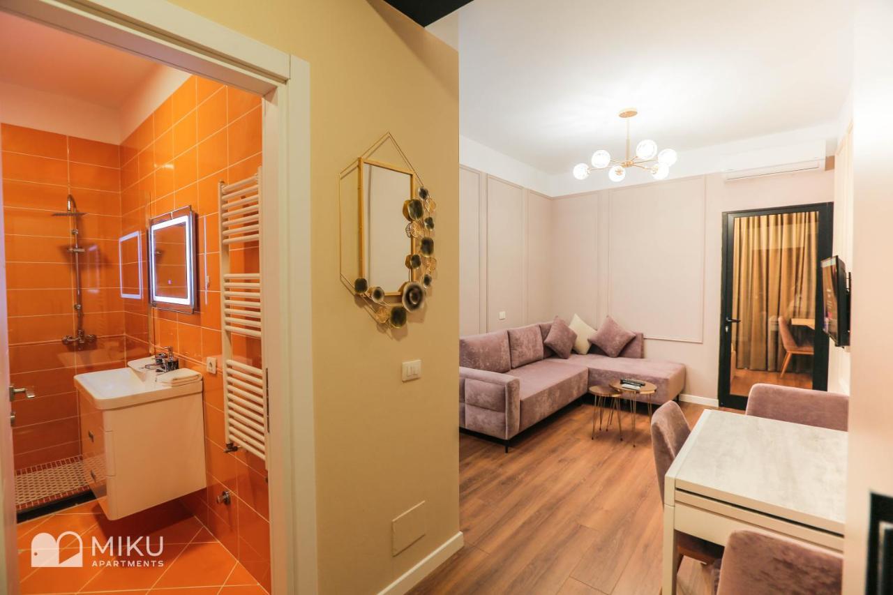 טיראנה Miku Apartment - Perfect 1Bedroom At Komuna E Parisit מראה חיצוני תמונה