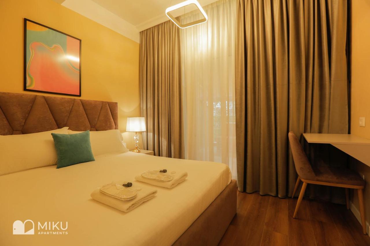 טיראנה Miku Apartment - Perfect 1Bedroom At Komuna E Parisit מראה חיצוני תמונה
